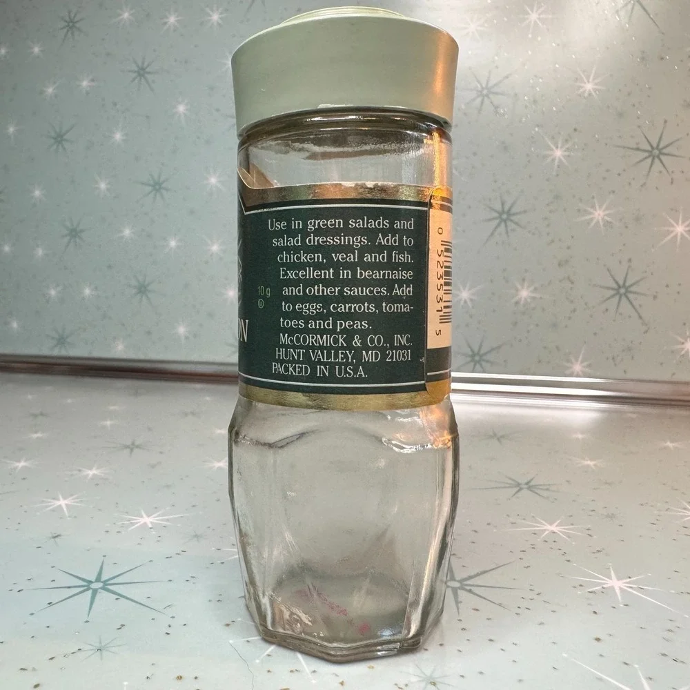 Vintage McCormick Tarragon Leaves Jar Green and Lid Label Glass Spice Bottle‎